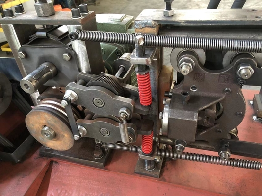 JTMT5/12T-4 Restrazione e taglio della staffa di bobina di armatura con personalizzazione